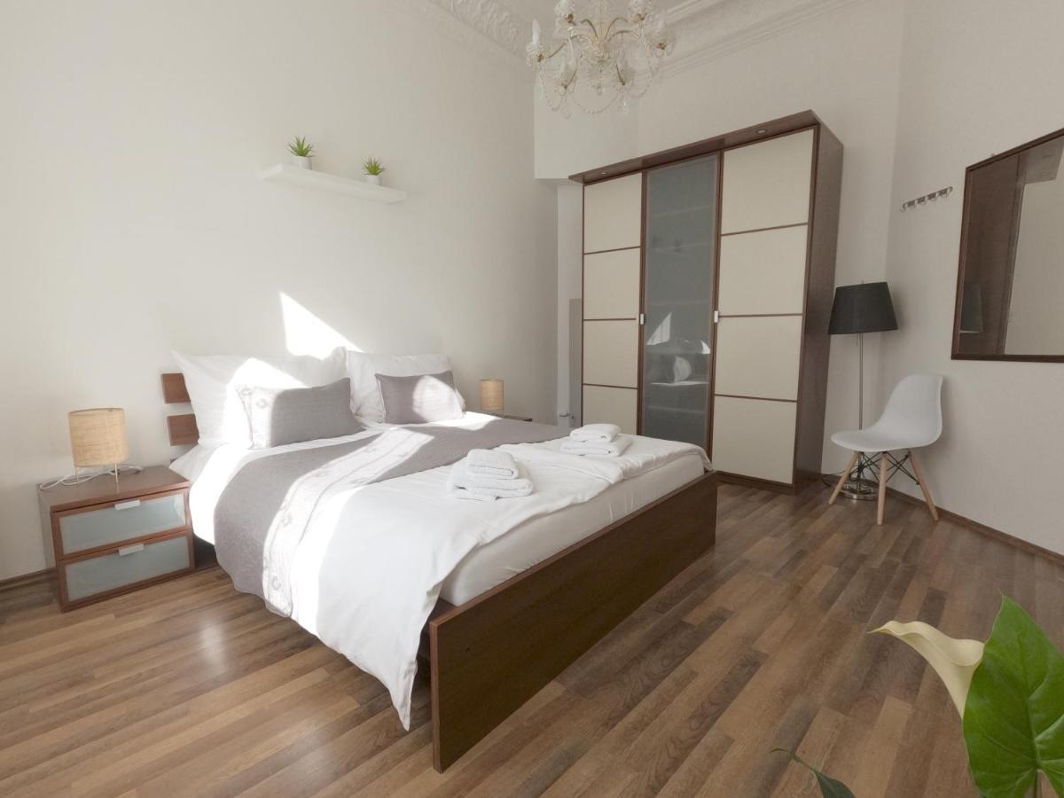 Three Rings Apartments كارلوفي فاري المظهر الخارجي الصورة